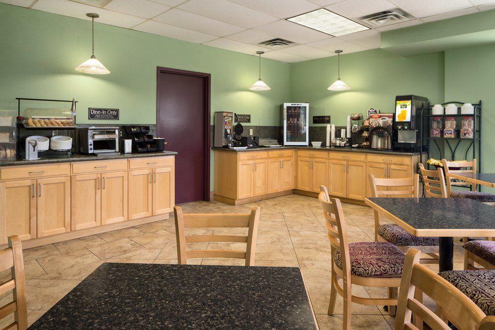 Days By Wyndham Hotel 3*