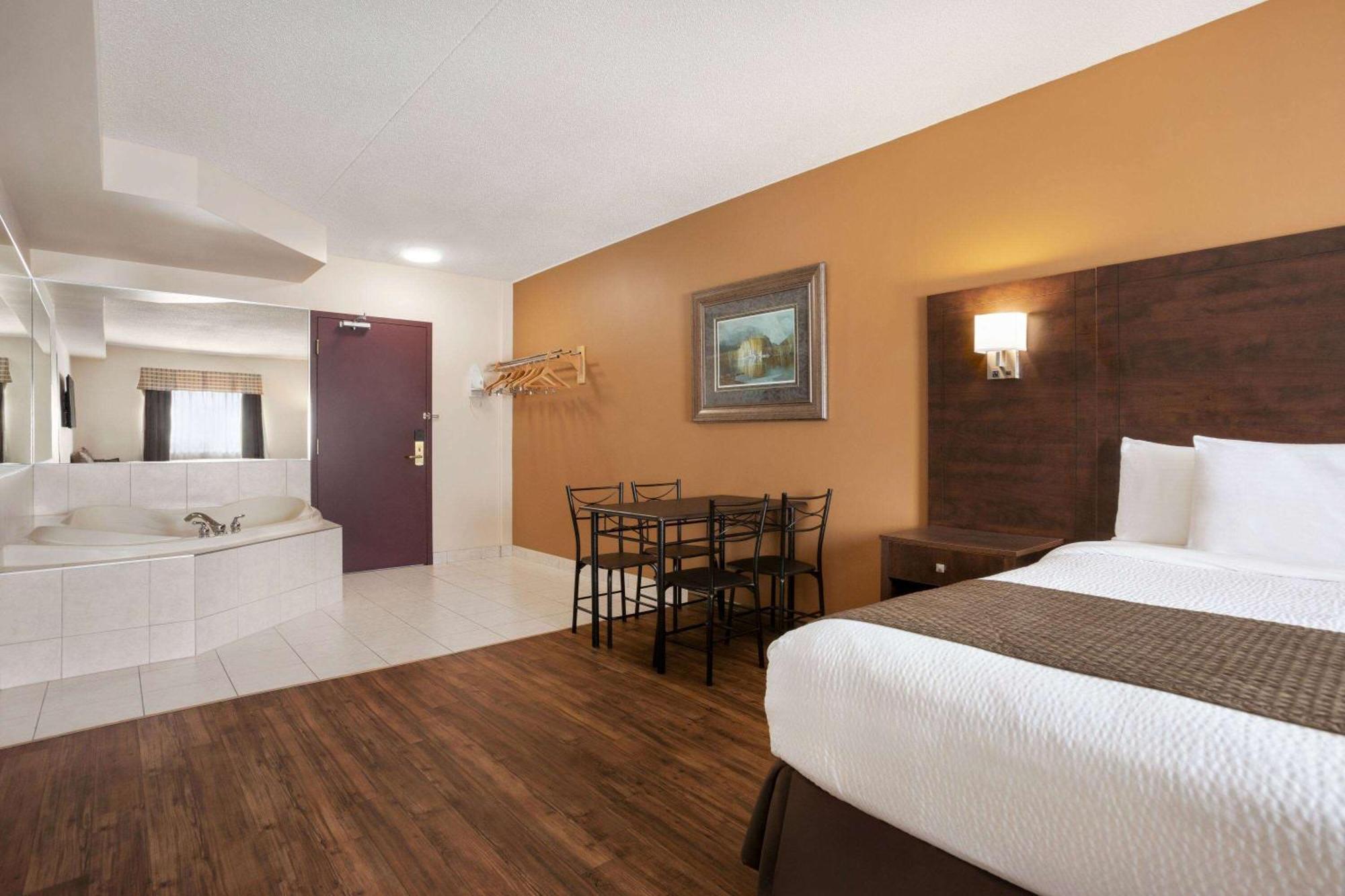 Days By Wyndham Hotel